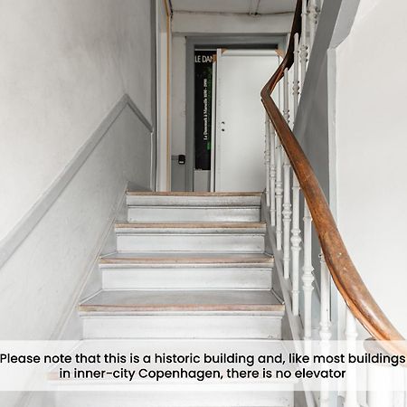 Gorgeuos Three-bedroom Apartment in Historical Kopenhagen Buitenkant foto